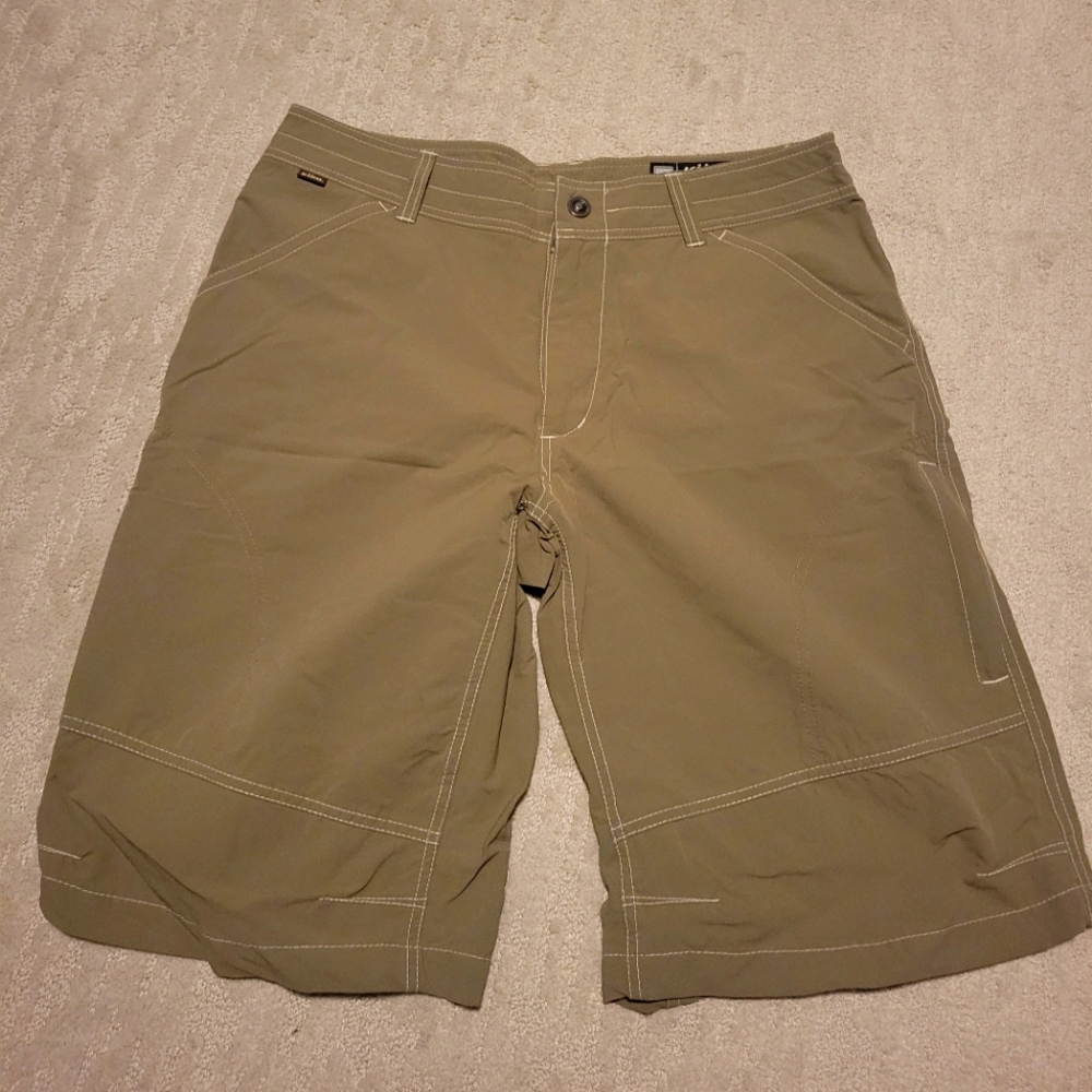Kuhl Ambush shorts size 36